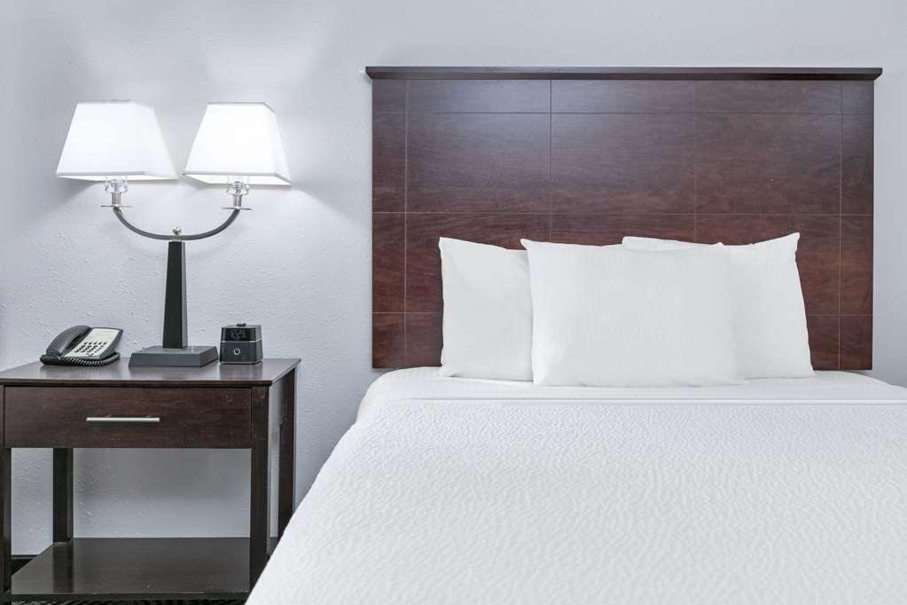 Hotel La Quinta By Wyndham Tulsa Airport / Expo Square Zimmer foto